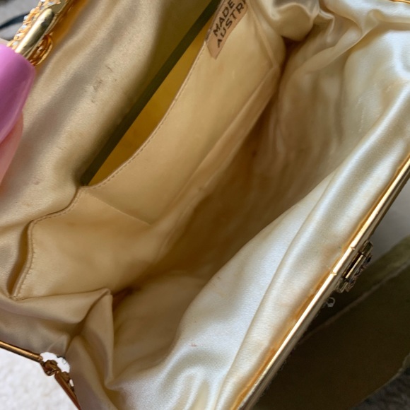 Purse - Picture 6 of 9